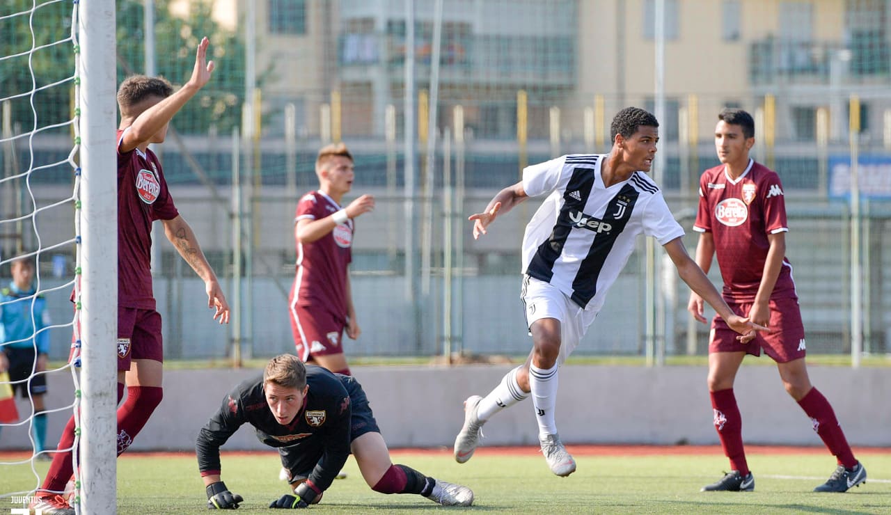 under17_u17_J016089.jpg