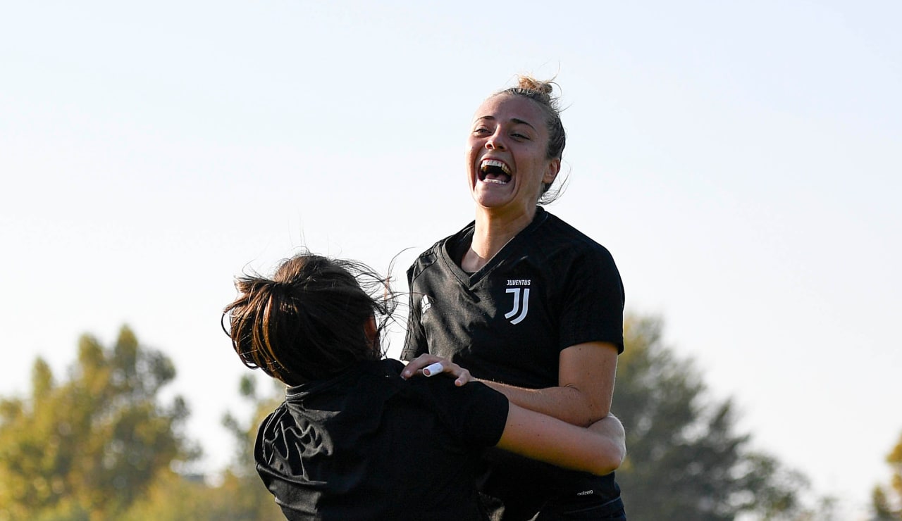 WM775058079DB043_Juventus_Wom.jpg