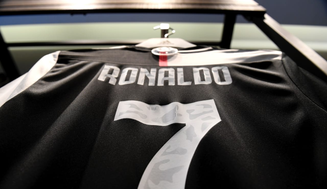storetorino33.jpg