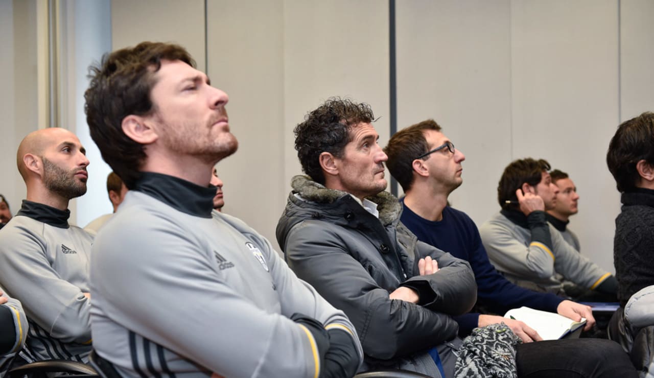 2016_12_15_corso_formazione-3216.jpg