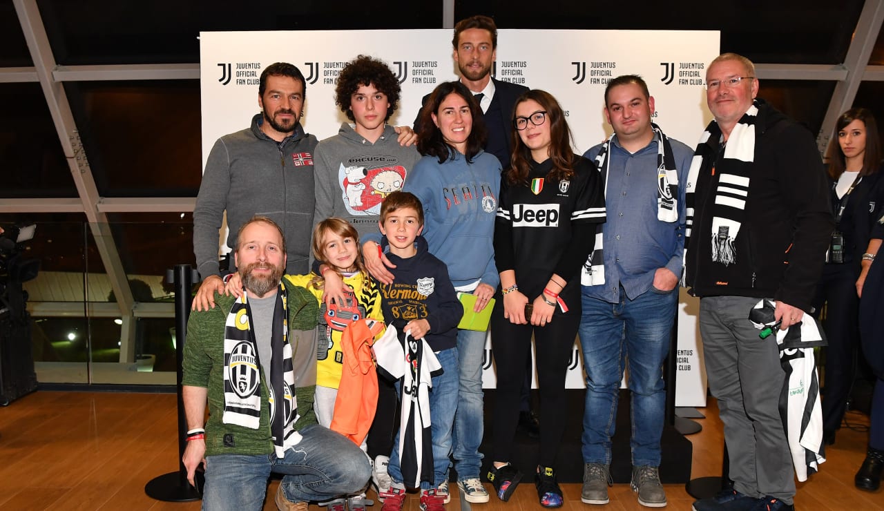 775035843VP176_Juventus_v_B.JPG