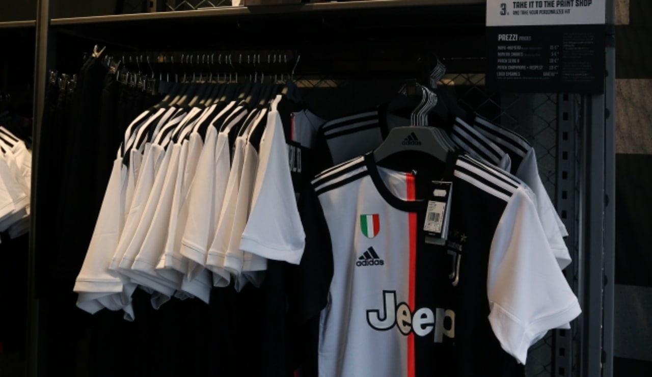 storeroma09.jpg