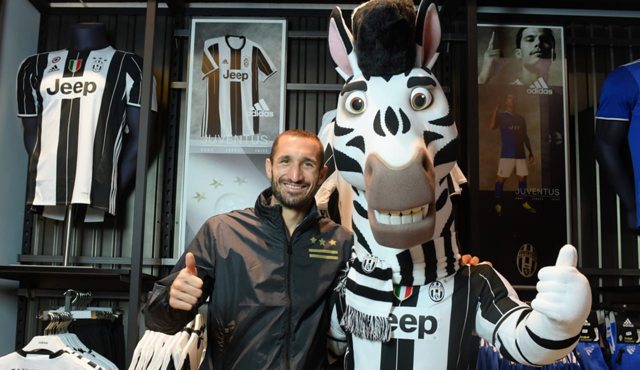 2016_11_11_CHIELLINI_WM-4443.jpg