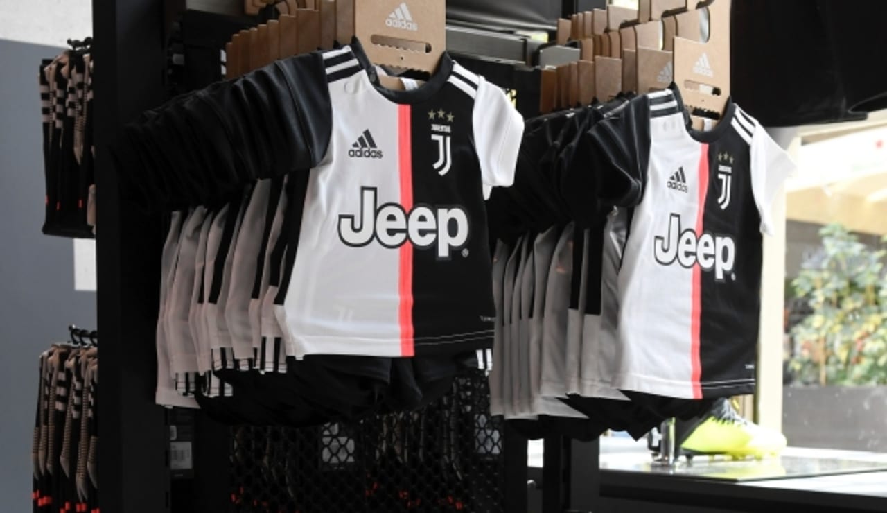 storetorino49.jpg