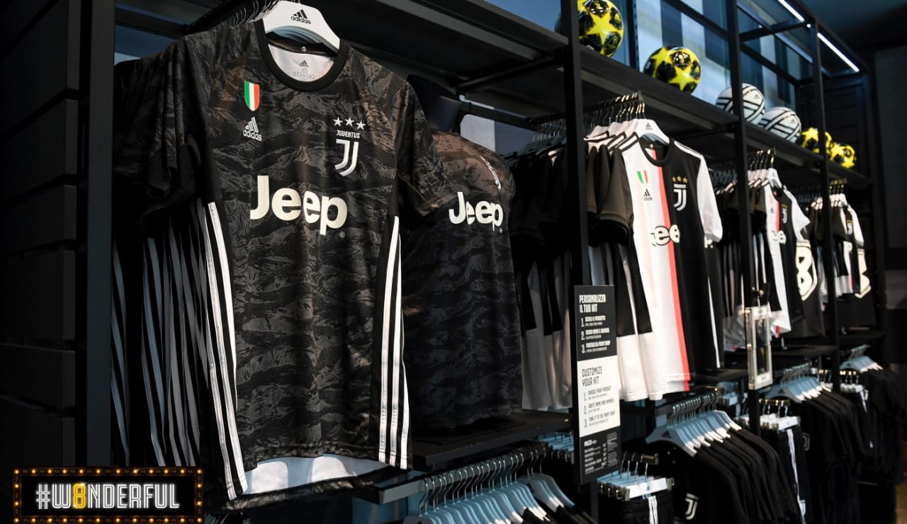 storetorino44.jpg