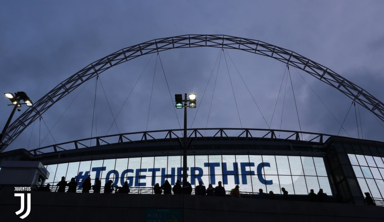 wembley08.jpg