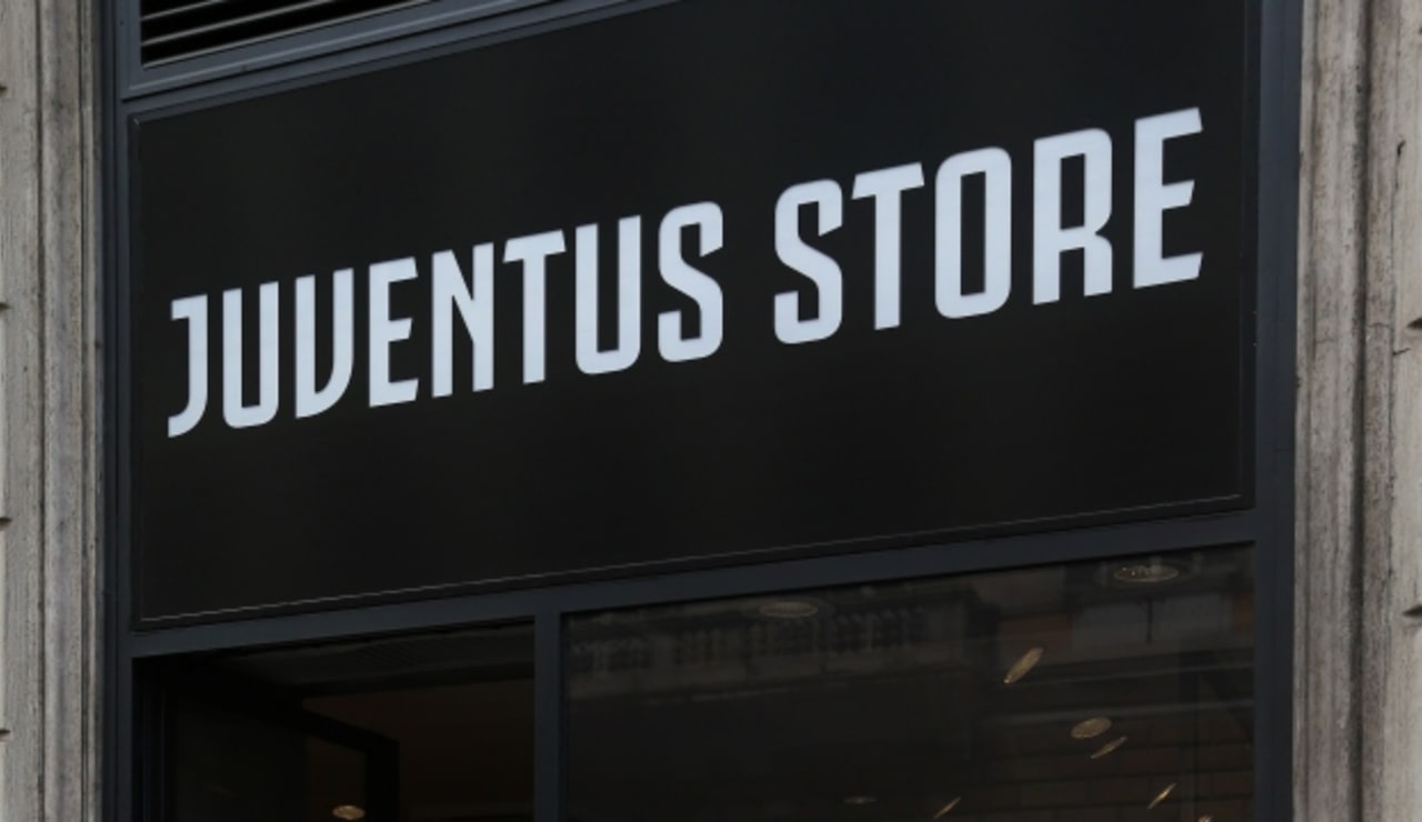 storeroma07.jpg