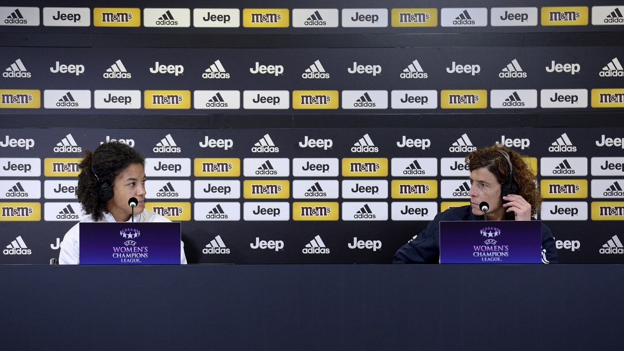 Women UWCL press conference (5)