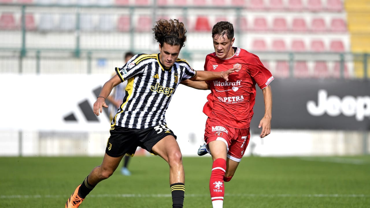Diego Perotti in azione durante Juventus Next Gen-Perugia