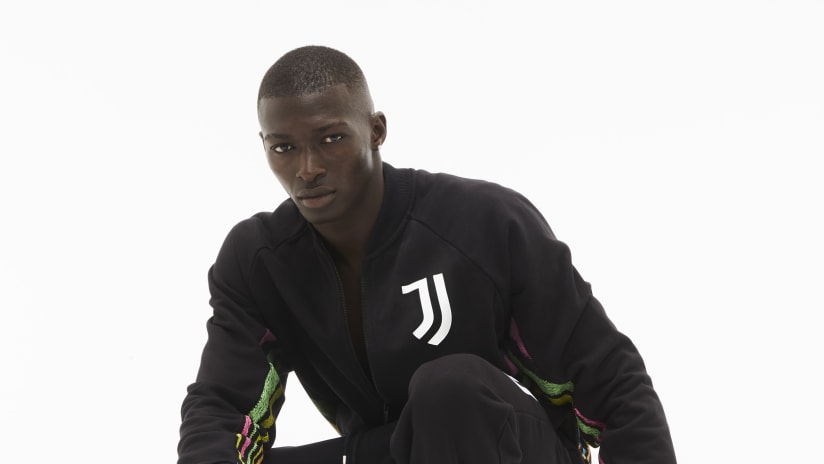 JUVENTUS_FW_2022_4010_