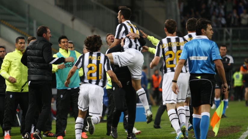 Cagliari - Juventus | 2-0 a Trieste e Scudetto!