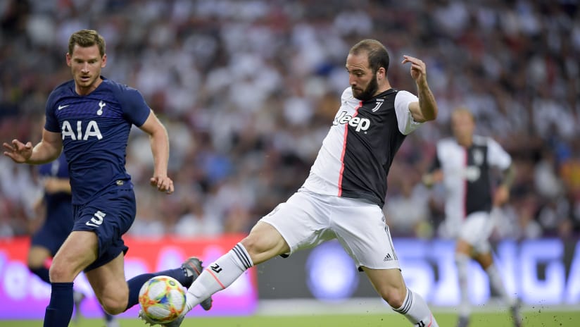 Higuain Juve-Tottenham