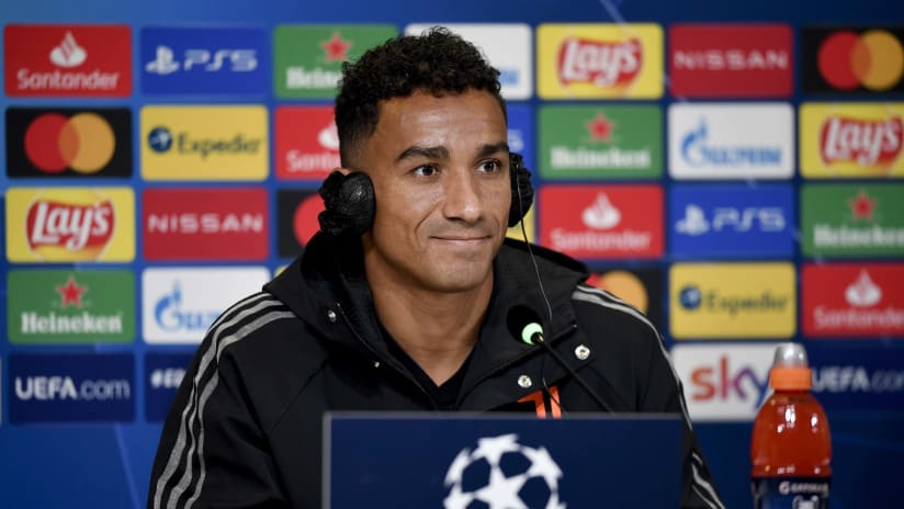 Juventus - Barcellona | Danilo: «Faremo una partita di corsa e sacrificio»