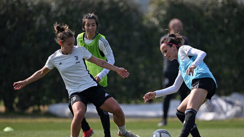 Women | Next stop Milan!