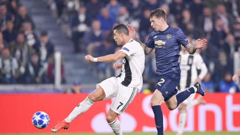 Classic Match UCL | Juventus - Manchester United 1-2 18/19