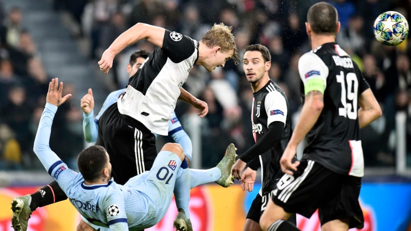 Pitchside view | Matchweek 5 | Juventus - Atletico Madrid