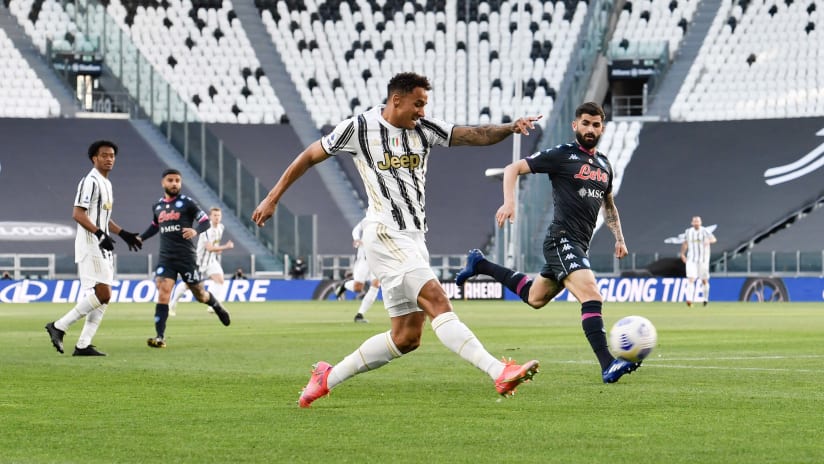 Juventus - Napoli | Danilo: «Dobbiamo continuare così» 