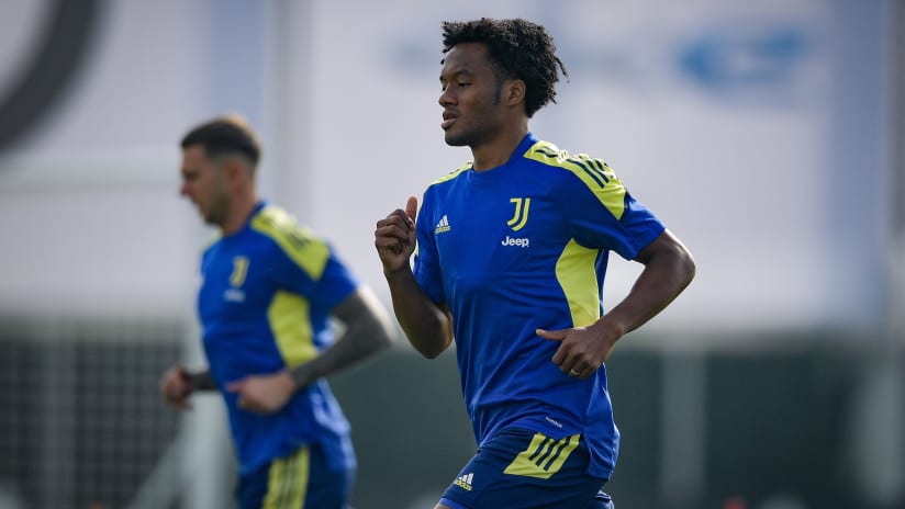 Bianconeri's workout on the eve of Zenit - Juventus