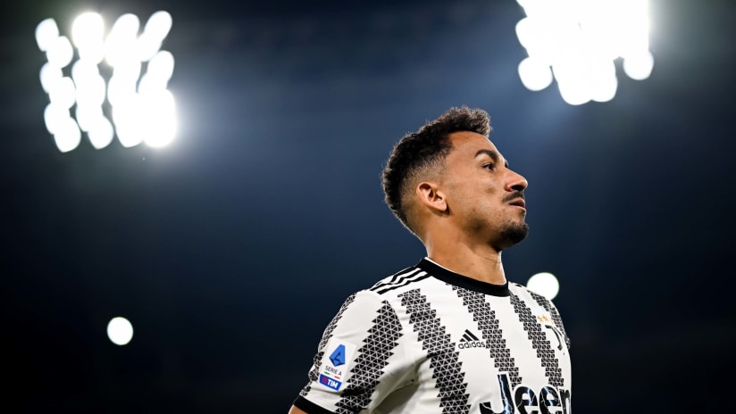 Napoli - Juventus | Danilo: "We have to react immediately"