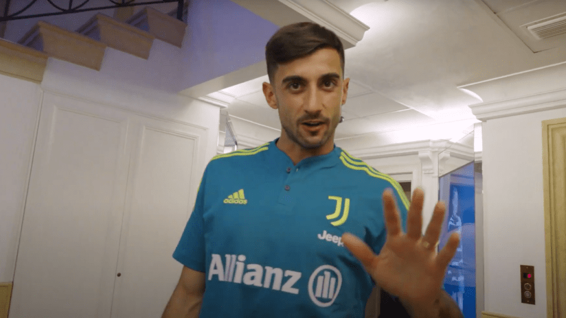 Juventus Travels to Verona | Travel Diaries