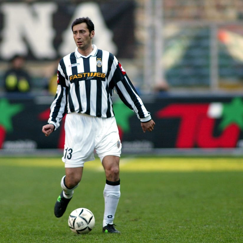 Black & White Stories | Iuliano vs Bologna 