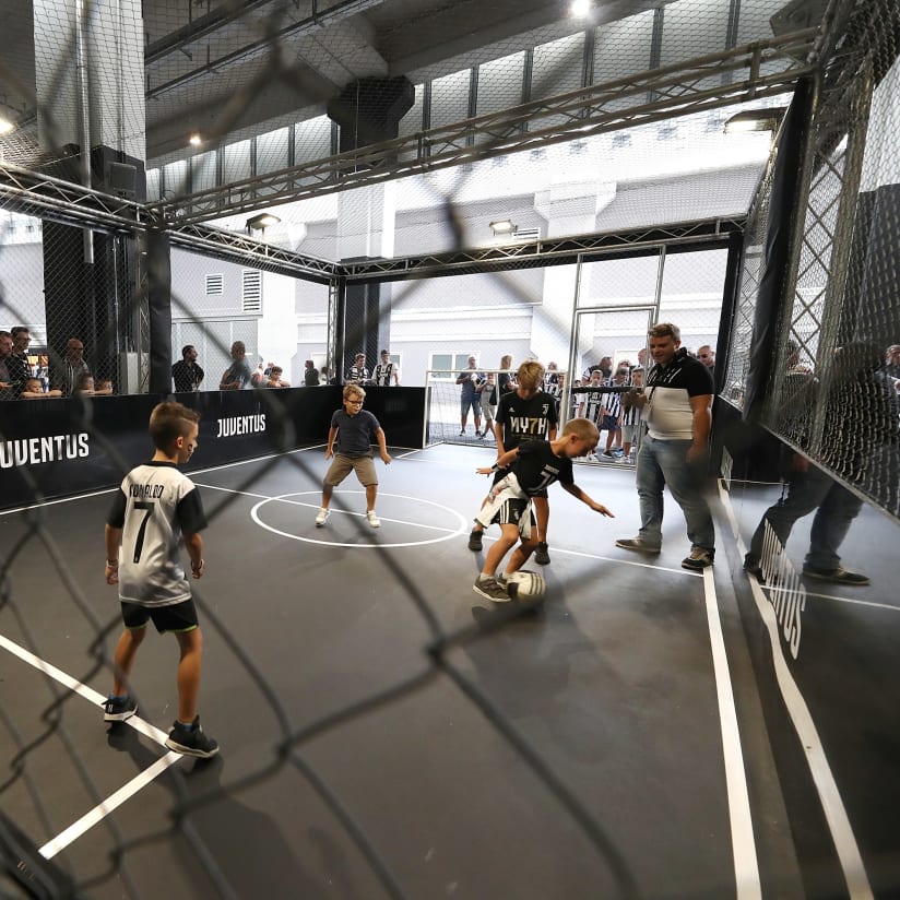 775205424_JF_8216_F43069BFEE2645084539756697ED33BE