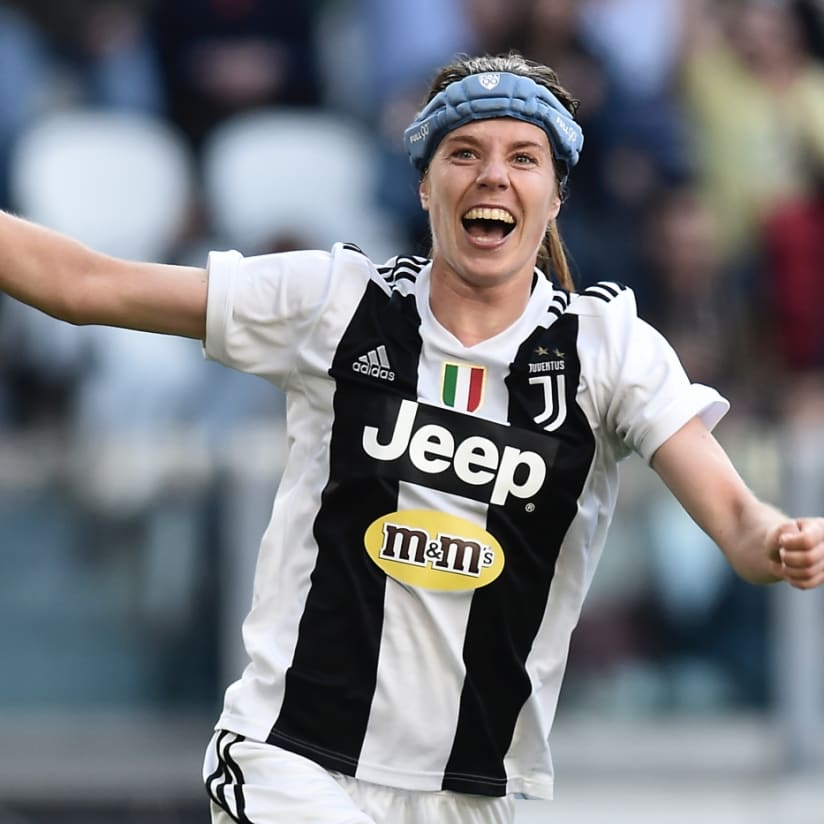2019 BEST | Smile, Bianconere!