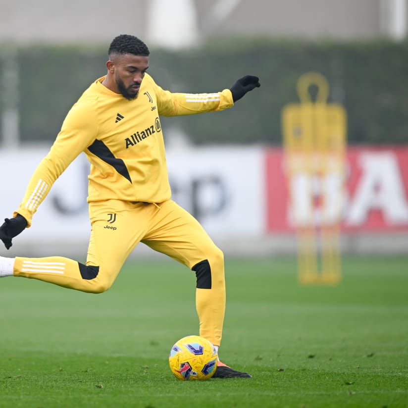 Training Center | In campo sotto la pioggia al JTC