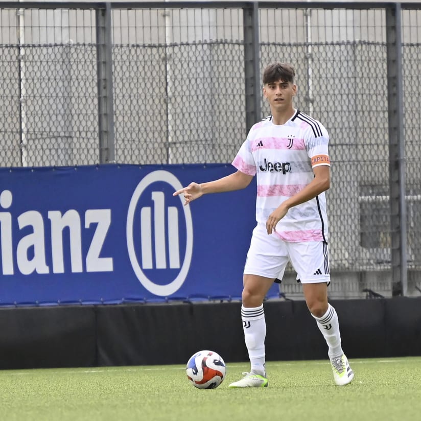 Under 19 | Domanico firma il suo primo contratto