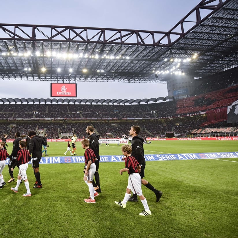 The best photos from #MilanJuve