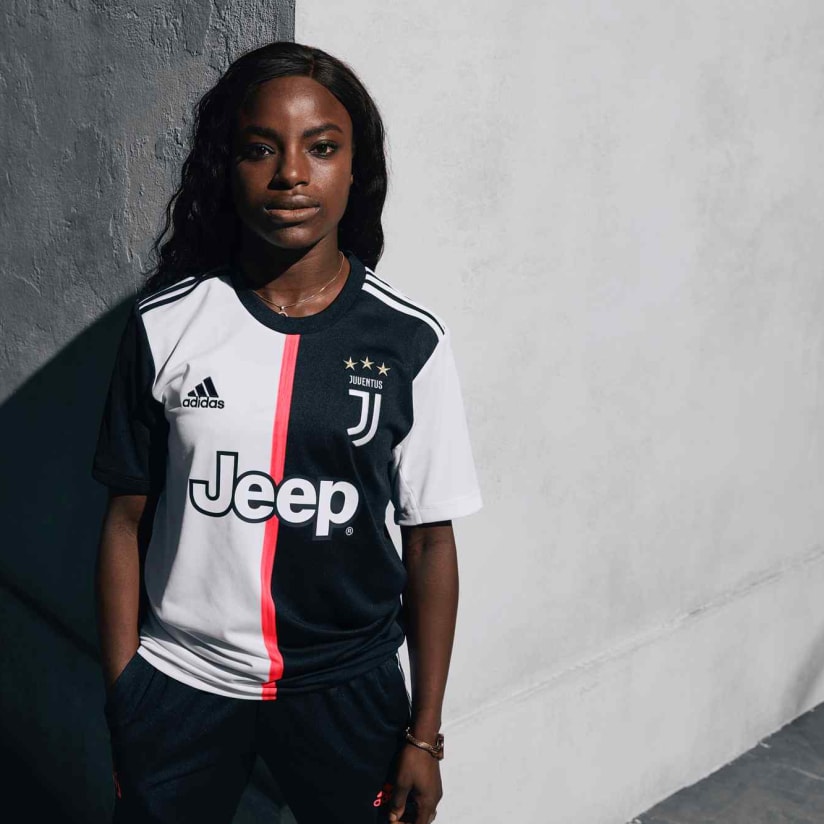 GALLERY | The new Home Kit 19/20