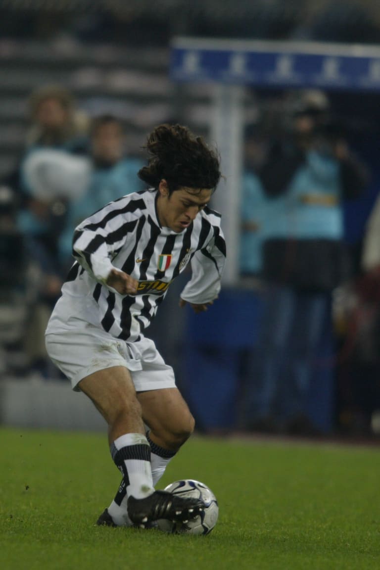Black & White Stories: Camoranesi vs Inter 