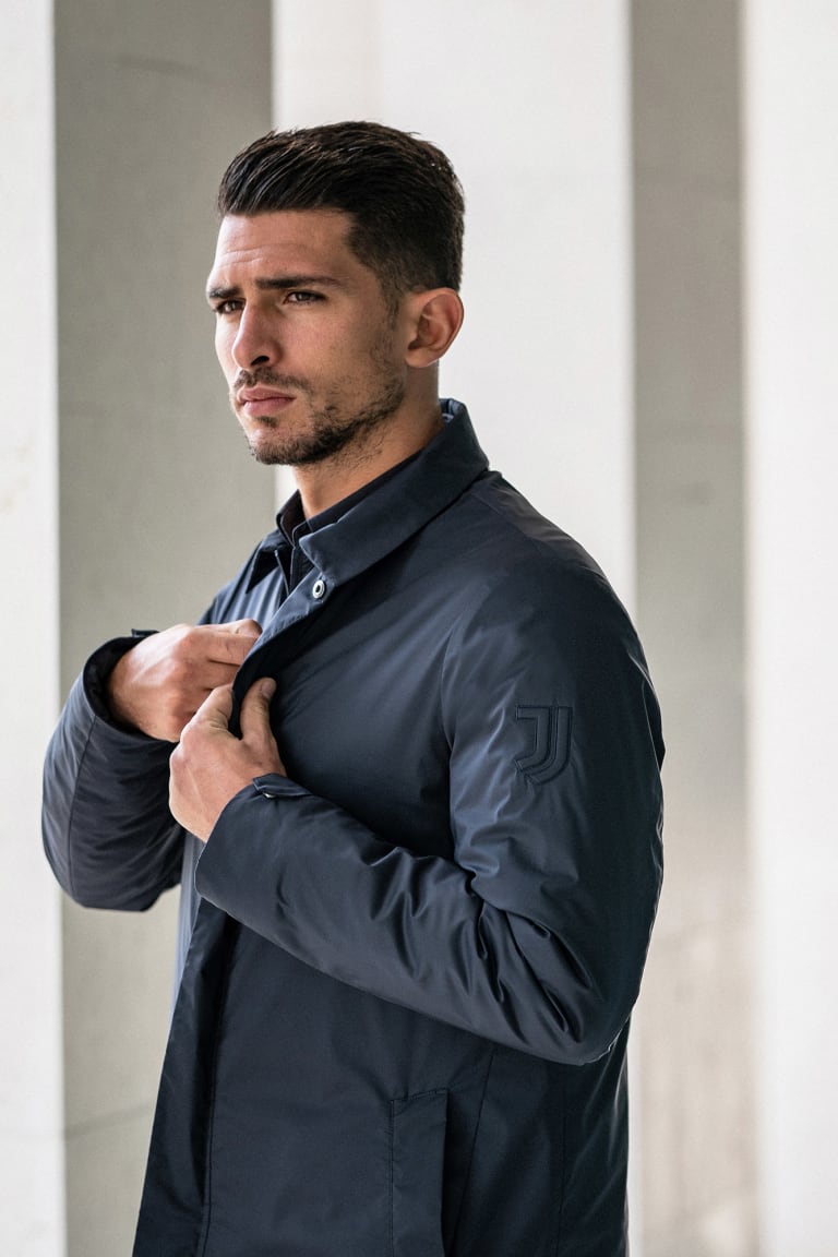 DISCOVER THE ESSENTIAL COLLECTION!