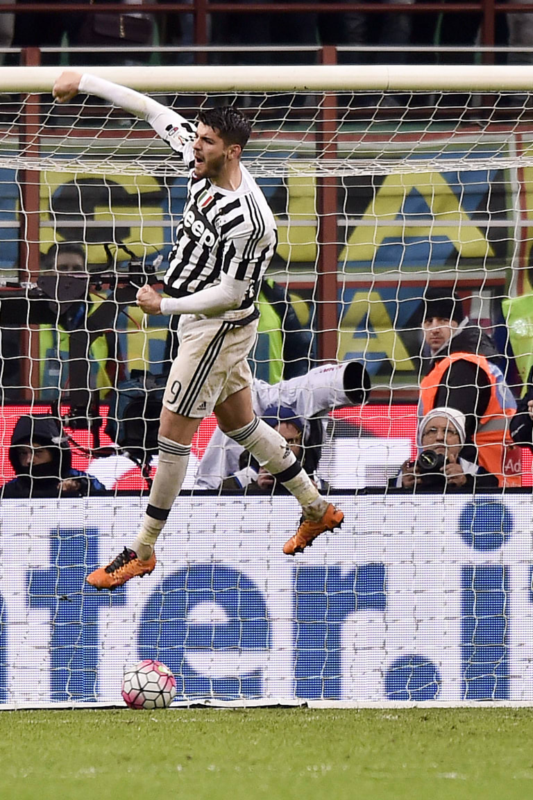 BLACK & WHITE MEMORY VAULT | Juventus - Inter | Italian Cup