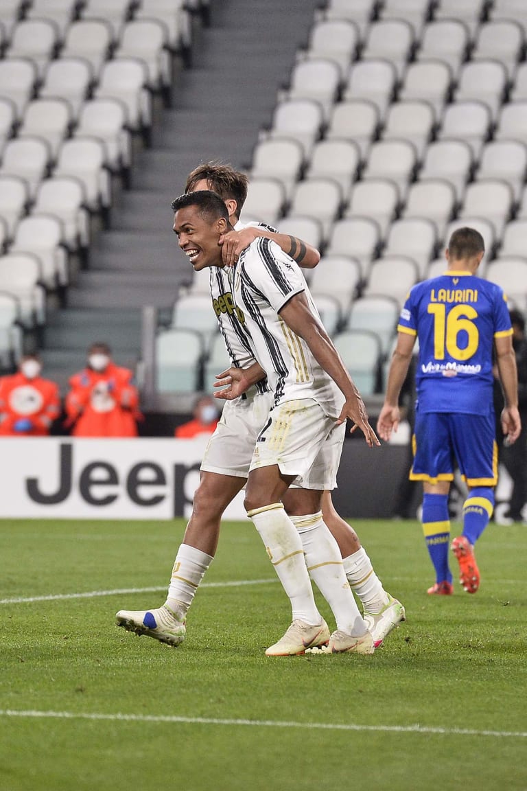 Juventus - Parma | Alex Sandro: «Happy for the win»