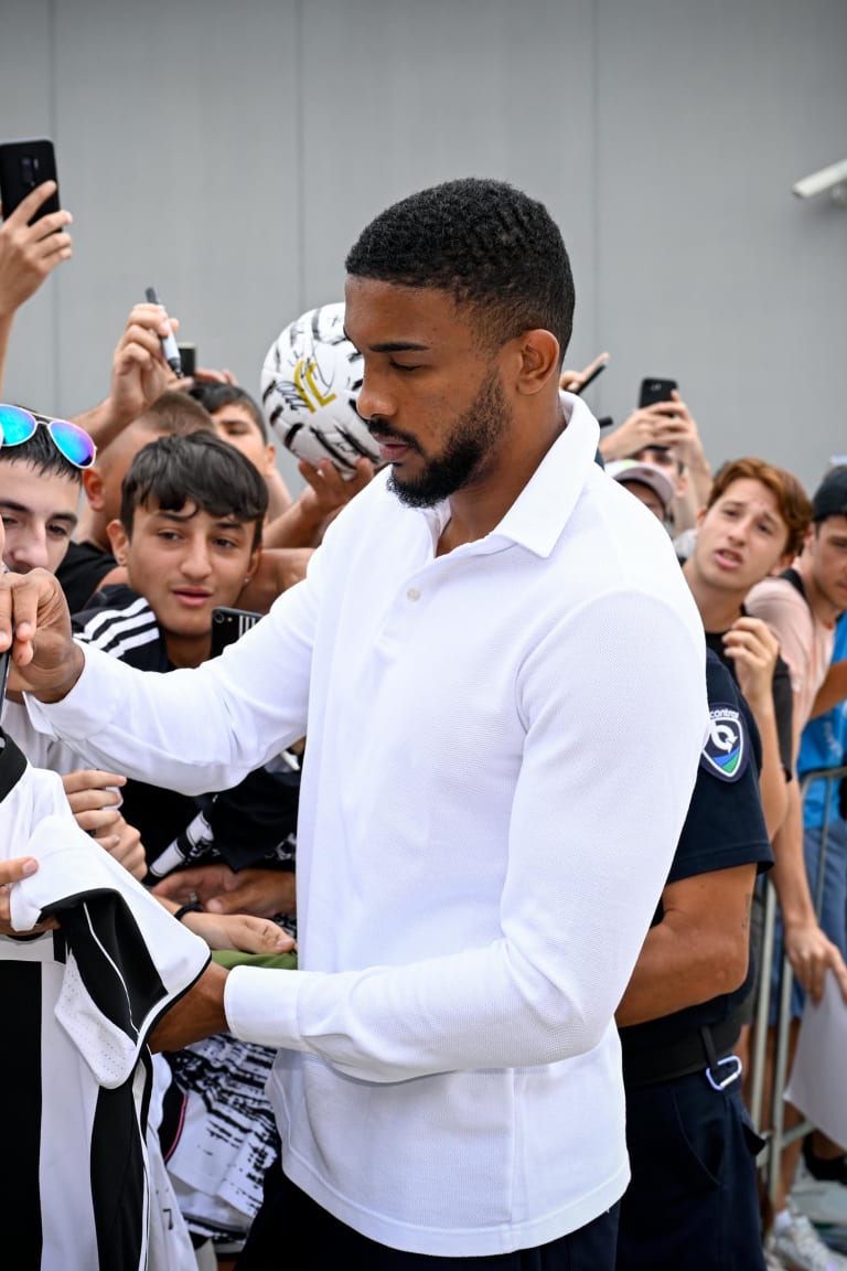 Behind the Scenes | Gleison Bremer