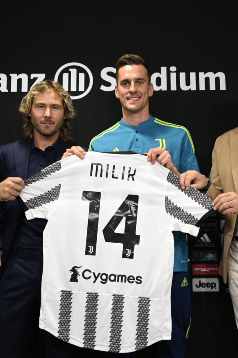 La presentazione di Arkadiusz Milik