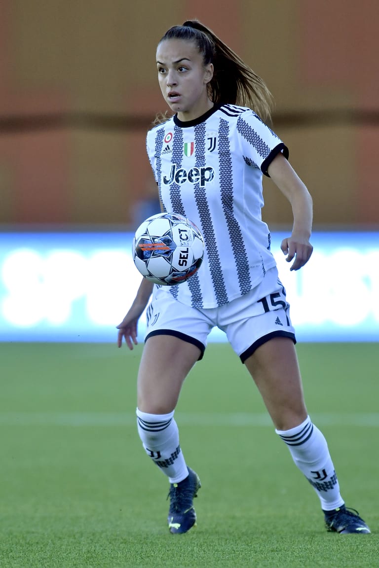 Women | Eyes On... Julia Grosso