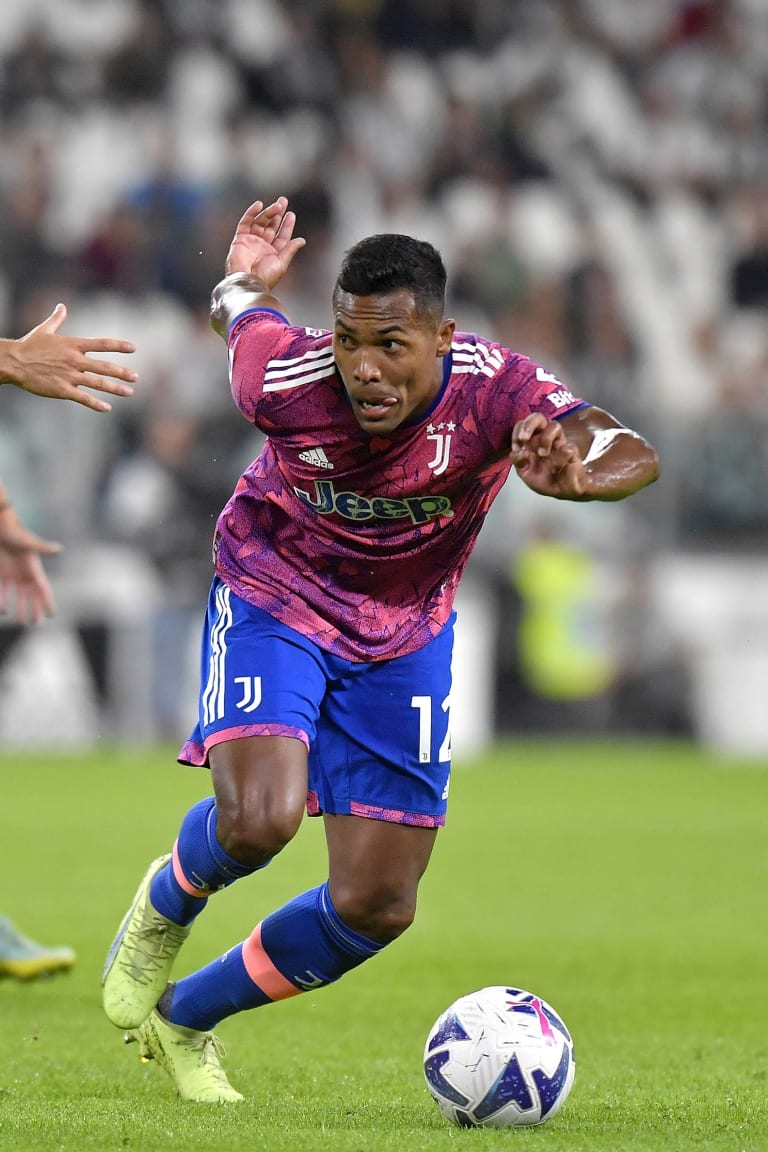 Juventus - Bologna | Alex Sandro: «Grande partita di squadra»
