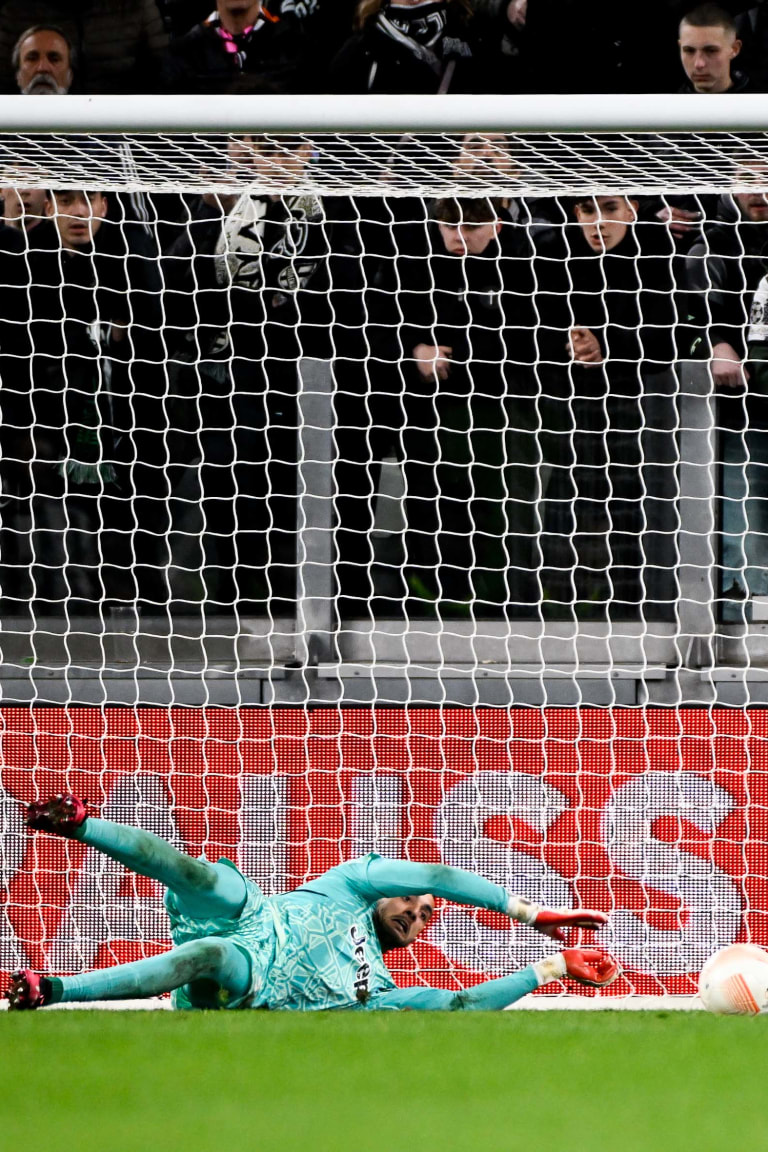 Juventus - Sporting CP | Perin: «È solo il primo tempo»