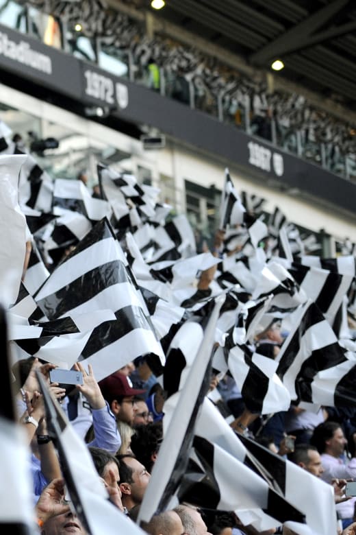 Find a fan club in Italy